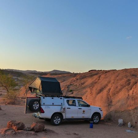 Ozohere Campsite And Himba Village Uis Экстерьер фото