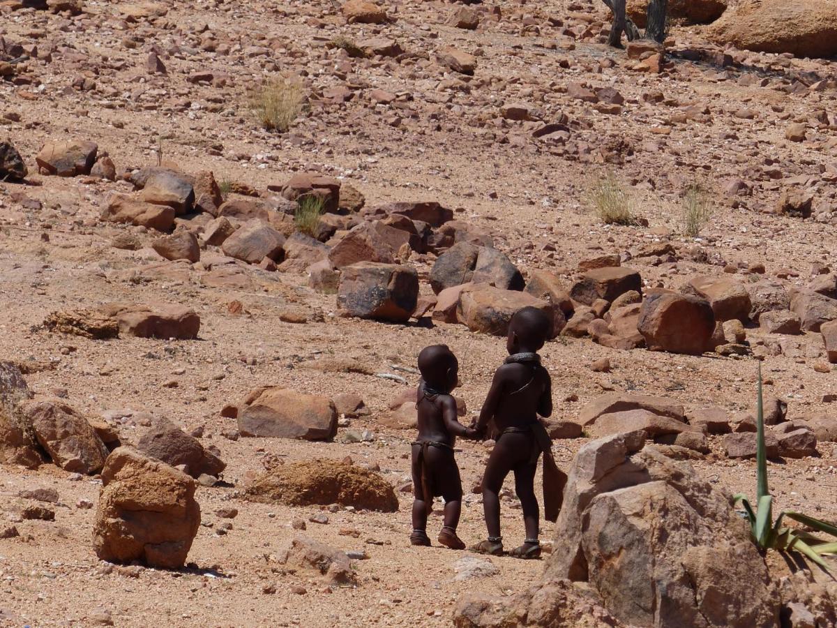 Ozohere Campsite And Himba Village Uis Экстерьер фото